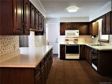 Huge Kitchen