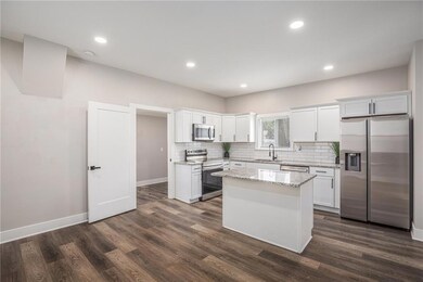 1116 Splitlog Ave, Kansas City, KS 66102 - photo 5