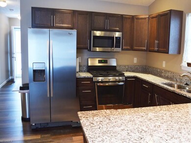 1607 Par Dr, Wickliffe, OH 44092 - photo 6