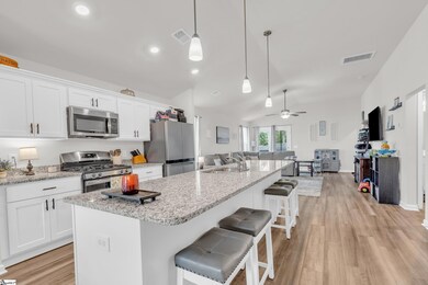 116 W Compass Way, Easley, SC 29640 - photo 7