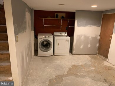 5123 A St SE, Washington, DC 20019 - photo 7