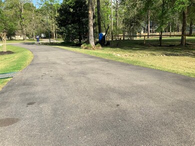 27211 Cherokee Ln, Magnolia, TX 77354 - photo 4