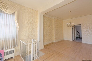 473 State St, Albany, NY 12203 - photo 5