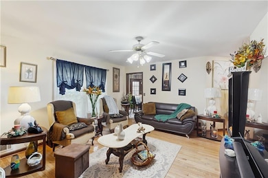 530 Oxford Crest Ct unit 2, Lawrenceville, GA 30043 - photo 4