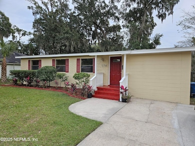 5758 Oliver St, Jacksonville, FL 32211 - photo 2
