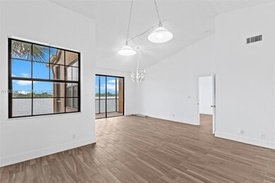 15569 Miami Lakeway N unit 20516, Hialeah, FL 33014 - photo 6