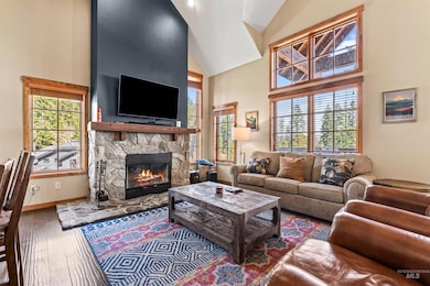 33 Golden Bench Ct, Donnelly, ID 83615 - photo 6