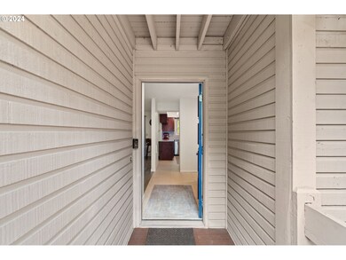 317 Cervantes, Lake Oswego, OR 97035 - photo 3