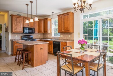 2513 Joshua Dr, Reading, PA 19608 - photo 6