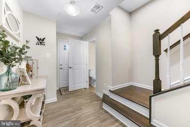 5 Gates Park Ct, Baltimore, MD 21227 - photo 3