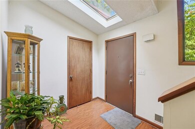 2138 Cedar Forks Dr unit 2, Marietta, GA 30062 - photo 2