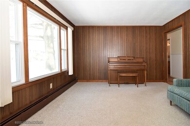 115 Peabody Dr, Warwick, RI 02889 - photo 4