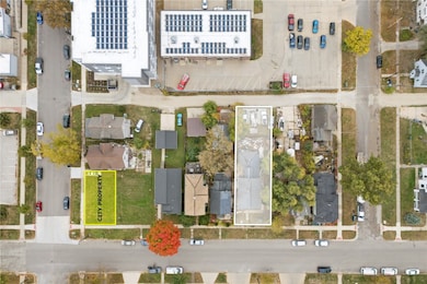 513 2nd St SW, Cedar Rapids, IA 52404 - photo 7