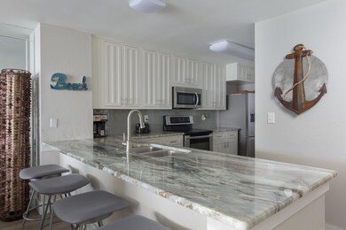 Kitchen Breakfast Bar