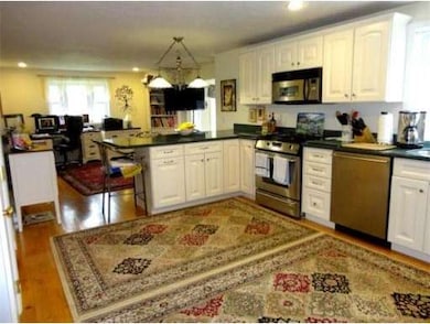 725 North St, Bridgewater, MA 02324 - photo 7