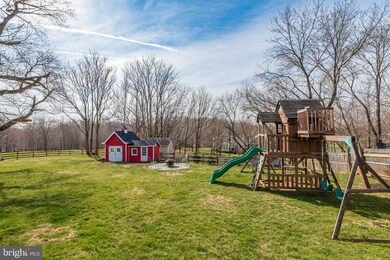 13904 Darnestown Rd, Gaithersburg, MD 20878 - photo 2