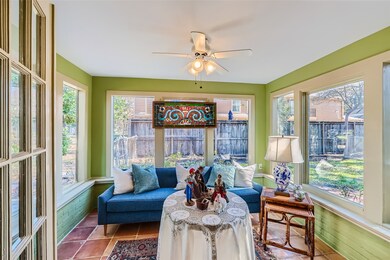 851 Azalea St, Houston, TX 77018 - photo 7