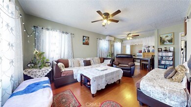 14448 Beaver St, Sylmar, CA 91342 - photo 4