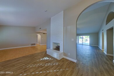 1132 E Redfield Rd Phoenix AZ-print-003-