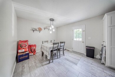 24478 Trolley Ln, Saint Robert, MO 65584 - photo 6