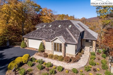 Lush landscape around the Crestview Cottage