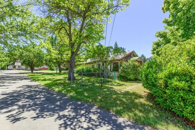 2924 E McAndrews Rd, Medford, OR 97504 - photo 7