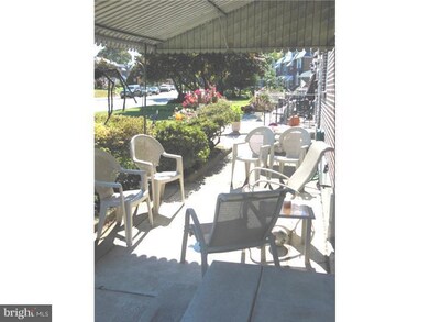 272 Westpark Ln, Clifton Heights, PA 19018 - photo 2