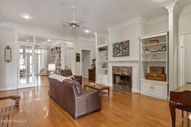 4-web-or-mls-807 S Michot Rd-4