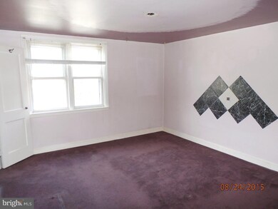 428 Westmont Dr, Darby, PA 19023 - photo 5