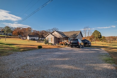 200 Pine Ave, Morrison, TN 37357 - photo 7