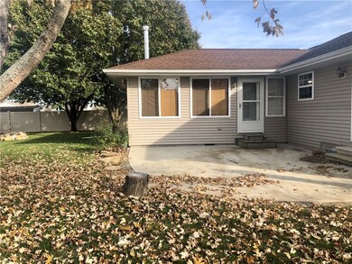 106 E Mount Vernon Ave, Effingham, IL 62401 - photo 5