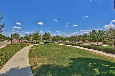 20484-W-Hamilton-St-10