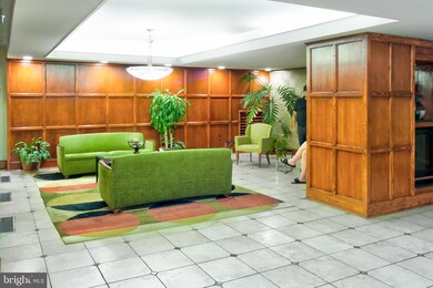 Jefferson House unit 713, Washington, DC 20037 - photo 5