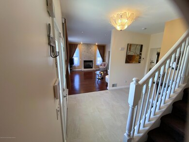 Foyer 5