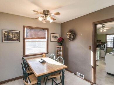 1601 Northwest Dr, Des Moines, IA 50310 - photo 5