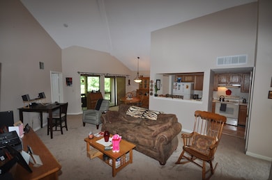 319 Trailside Way, Ashland, MA 01721 - photo 4