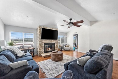 10453 Foothill Blvd, Sylmar, CA 91342 - photo 7