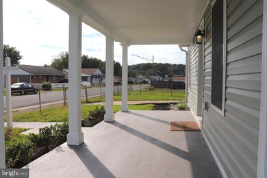 1113 Cord St, Middle River, MD 21220 - photo 4