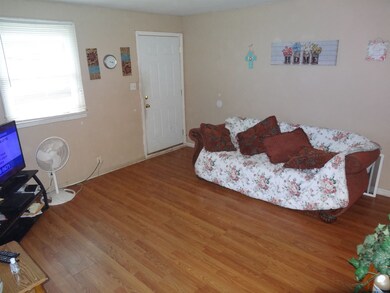 2304 S Mock Ave, Muncie, IN 47302 - photo 4