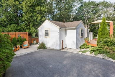 88 Old Post Rd unit 4, Westerly, RI 02891 - photo 2