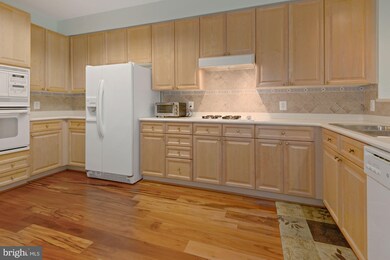 The Magnolias at Lansdowne Woods unit 301, Leesburg, VA 20176 - photo 7