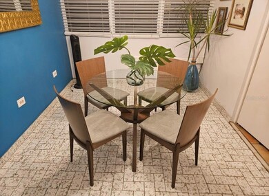 Dining/Comedor