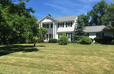 Great Curb Appeal!
