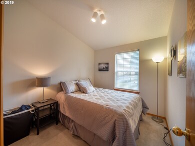 2722 NE 96th Way, Vancouver, WA 98665 - photo 4