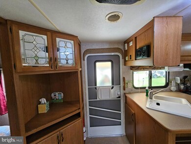 14 Black Fish Ln unit GLEN 4, Earleville, MD 21919 - photo 4