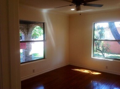 511 Laredo St, Laredo, TX 78040 - photo 2