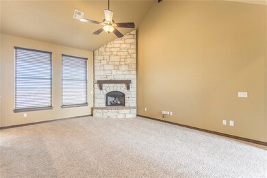 2721 SE 5th St, Moore, OK 73160 - photo 6