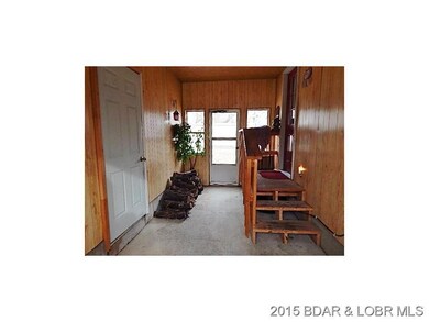 Breezeway to garage