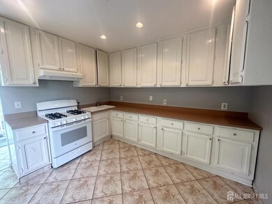 348 Front St, Dunellen, NJ 08812 - photo 6