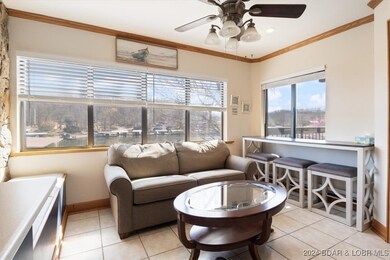 Possible 3rd bedroom, Non conforming